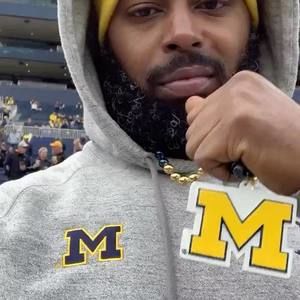 Meet your Posher, Blade